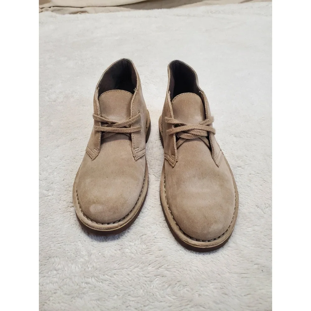 Clarks Beige Sand Tan Suede Leather‎ Laces Chukka Boot Dress Shoes 6.5 Classic